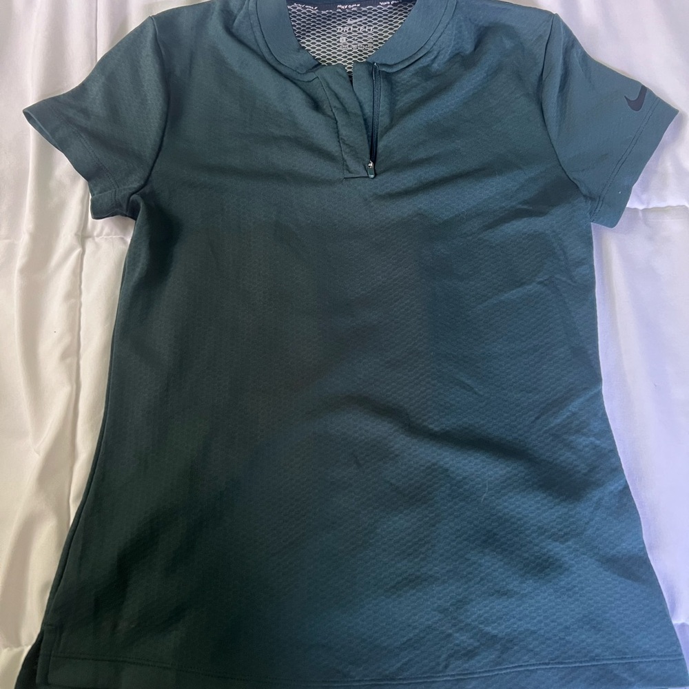 Nike Women's Short Sleeve Green Tee